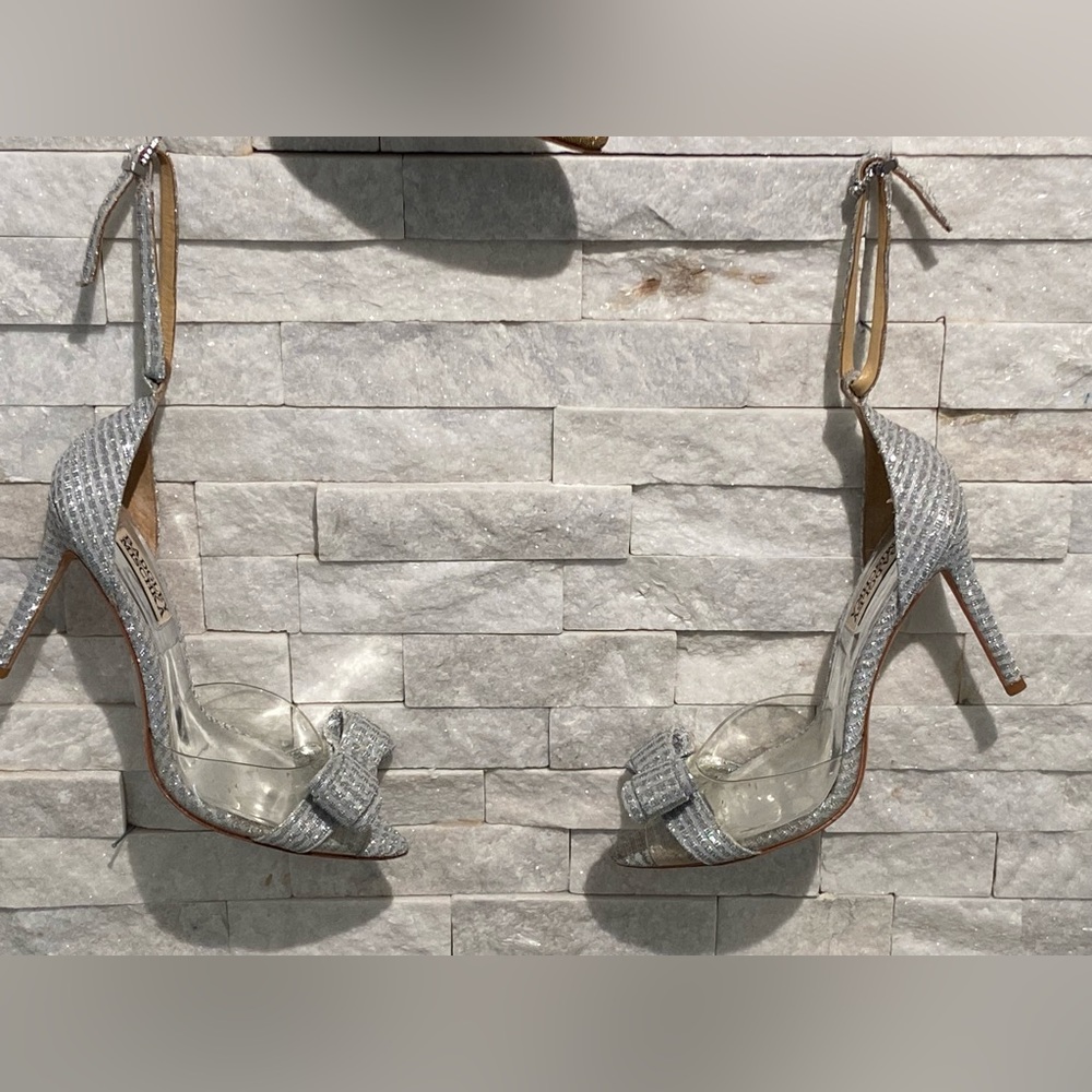 BADGLEY MISCHKA size 6/5